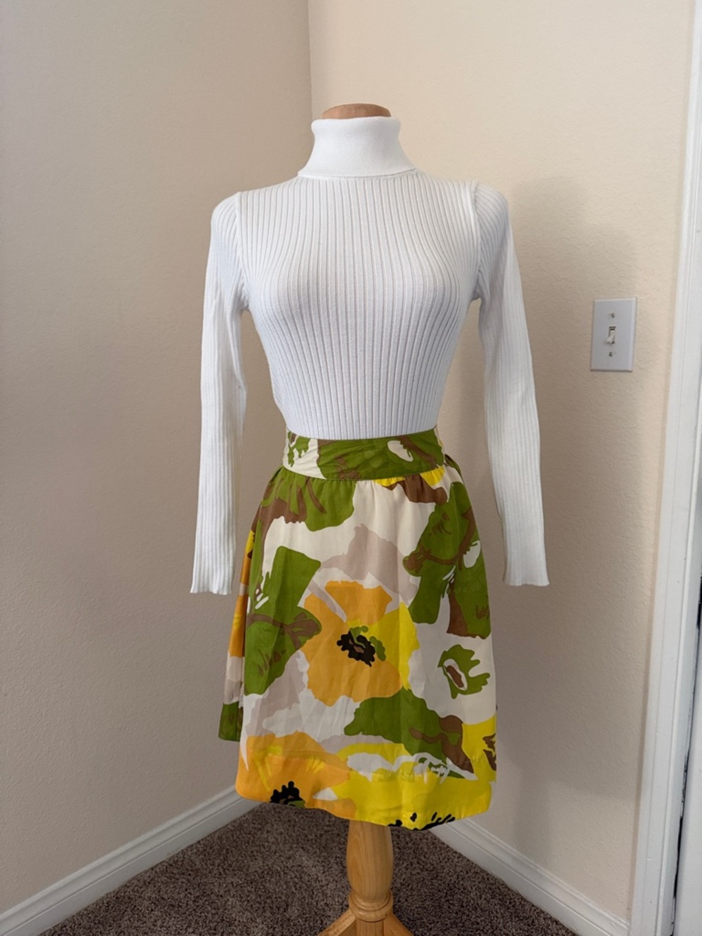 Floral Skirt Yellow Green Spring Cotton Size 10 Classic Feminine